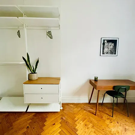 Le 52 - De Gamme Plein Centre - Parking Apartment Lille